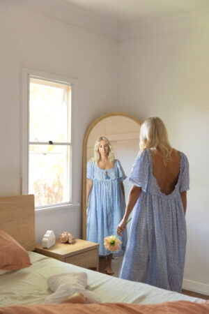 GRACE BIRTHING GOWN - Image 2